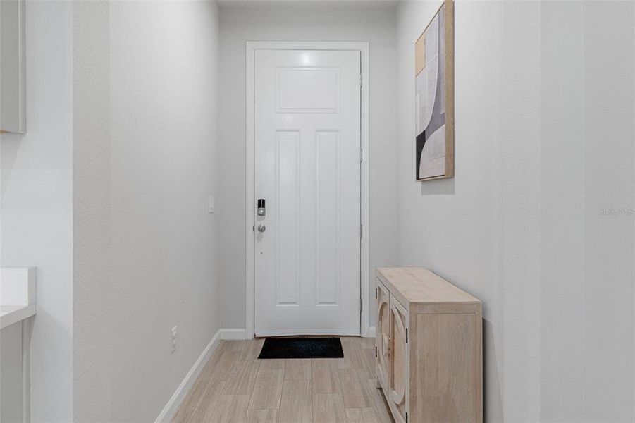Furnished interior view inside a new home in , Wesley Chapel (Image 14).