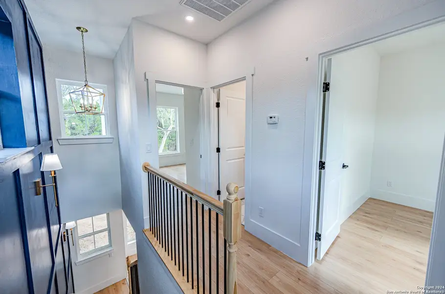 Image 25 of a home in .