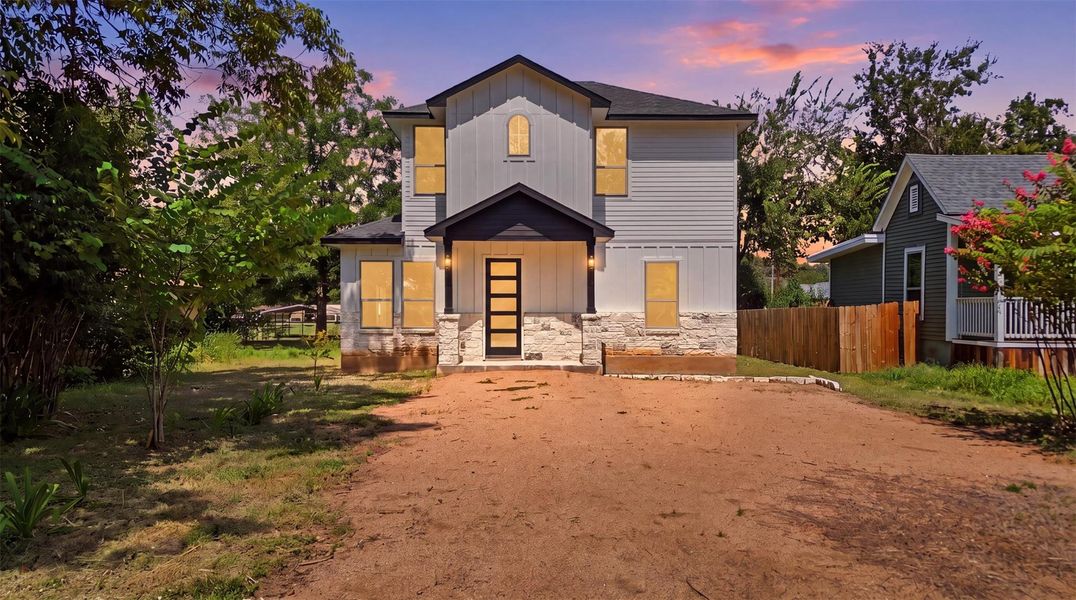 Image 31 of a home in .