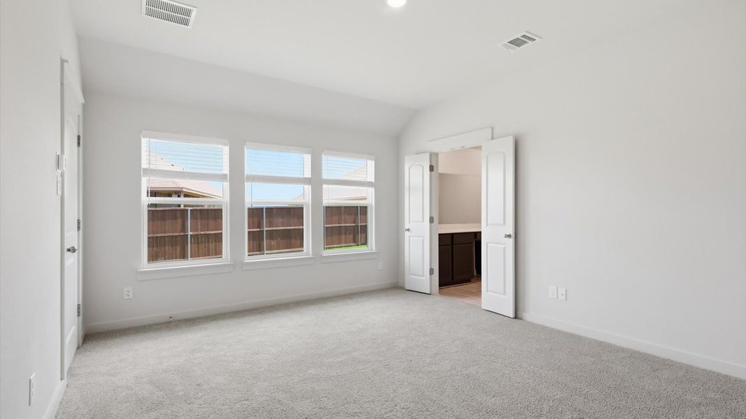 Furnished interior view inside a new home in Walden Pond, Forney (Image 26). Furnished interior view inside a new home in Walden Pond, Forney (Image 26).