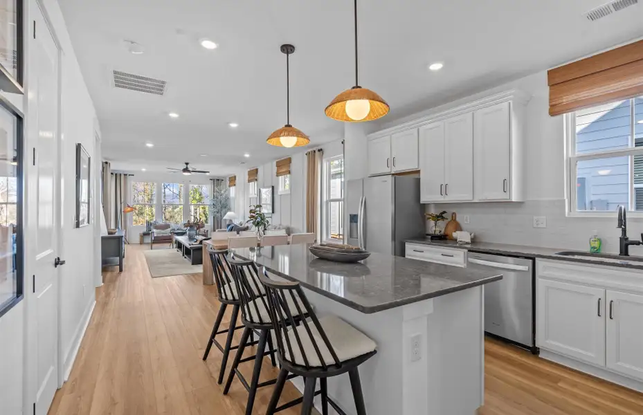 Representative furnished interior of a home built from the Contour by Del Webb in Del Webb Southern Oaks, Newnan (Image 7).