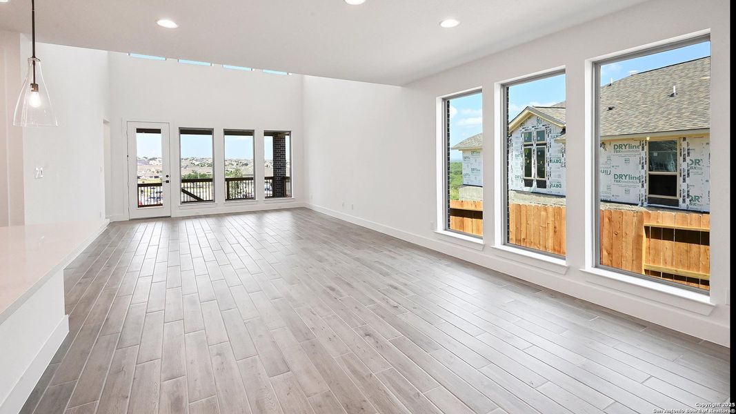 Spacious, unfurnished interior of a new home in Homestead 55', Cibolo (Image 29). Spacious, unfurnished interior of a new home in Homestead 55', Cibolo (Image 29).