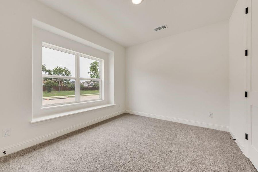 Spacious, unfurnished interior of a new home in Dominion of Pleasant Valley, Wylie (Image 32). Spacious, unfurnished interior of a new home in Dominion of Pleasant Valley, Wylie (Image 32).