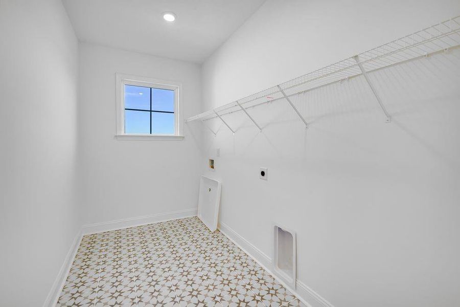 Spacious, unfurnished interior of a new home in Watson Park, Snellville (Image 31).