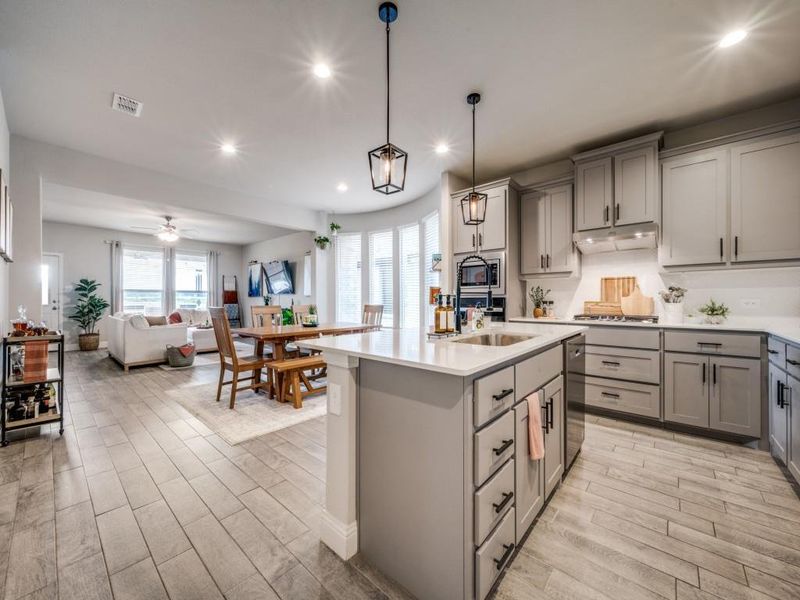 Chef's kitchen is a true showstopper!