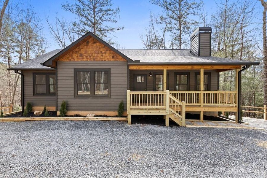 Exterior details and patio area of a home in , Morganton (Image 16).