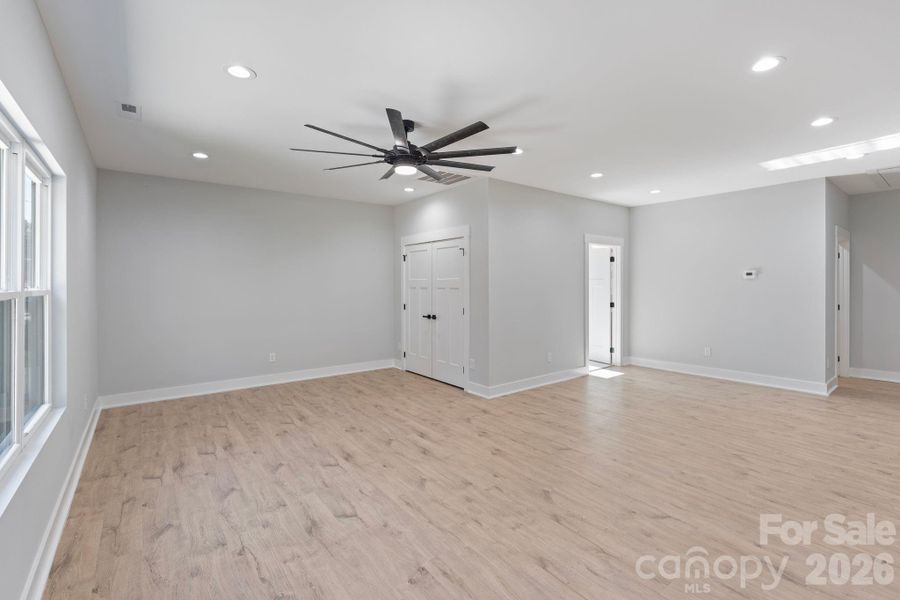 upstairs bonus room