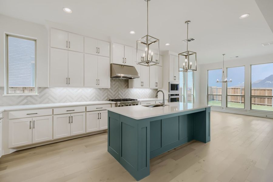 4801 Strada - Kitchen 4801 Strada - Kitchen