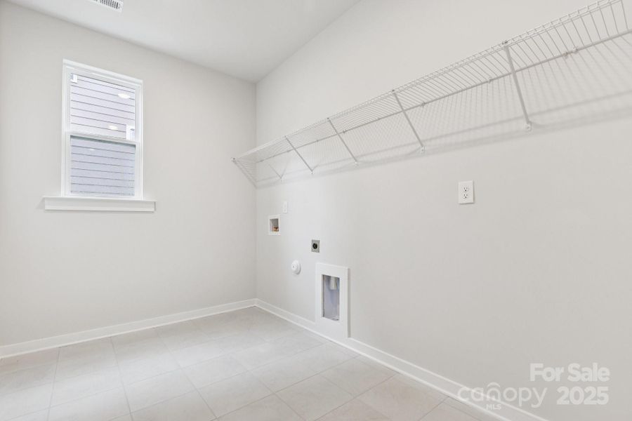 Spacious, unfurnished interior of a new home in Cannon Manor, Kannapolis (Image 23).