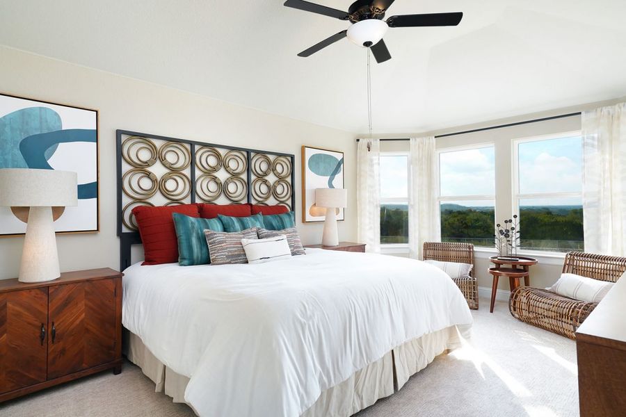 Representative furnished interior of a home built from the Harvest Ridge 1450 by Brohn Homes in Harvest Ridge, Elgin (Image 8).
