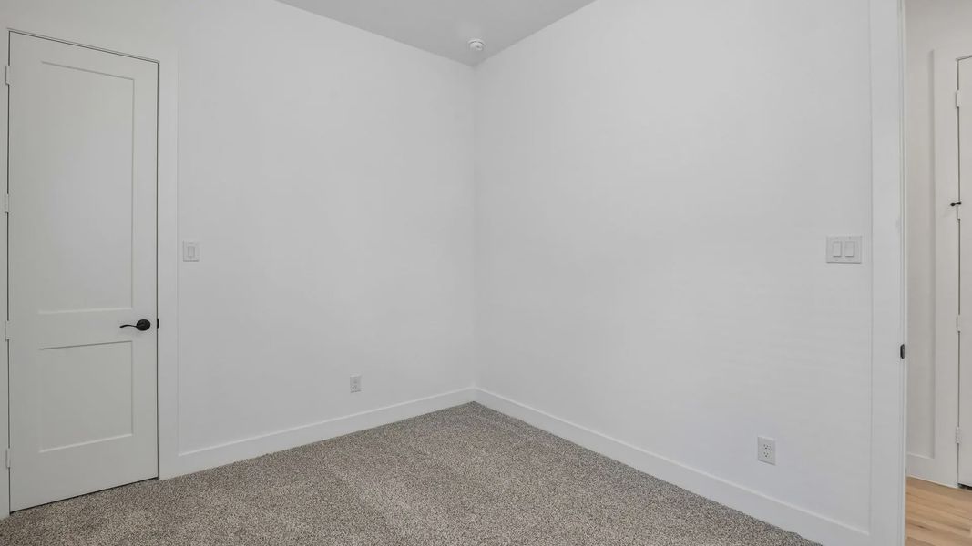 Spacious, unfurnished interior of a new home in Artavia, Conroe (Image 40).