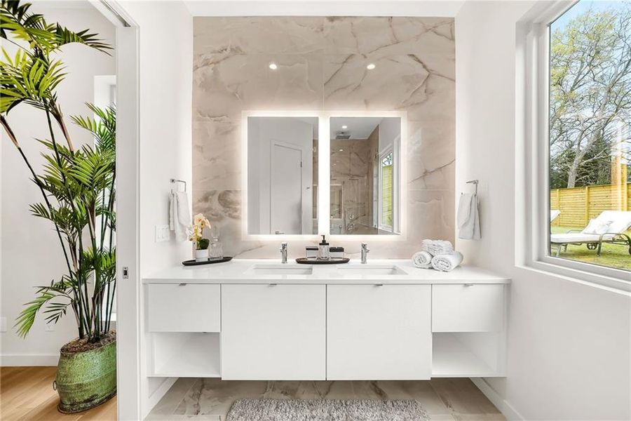 Furnished interior view inside a new home in , Atlanta (Image 21).