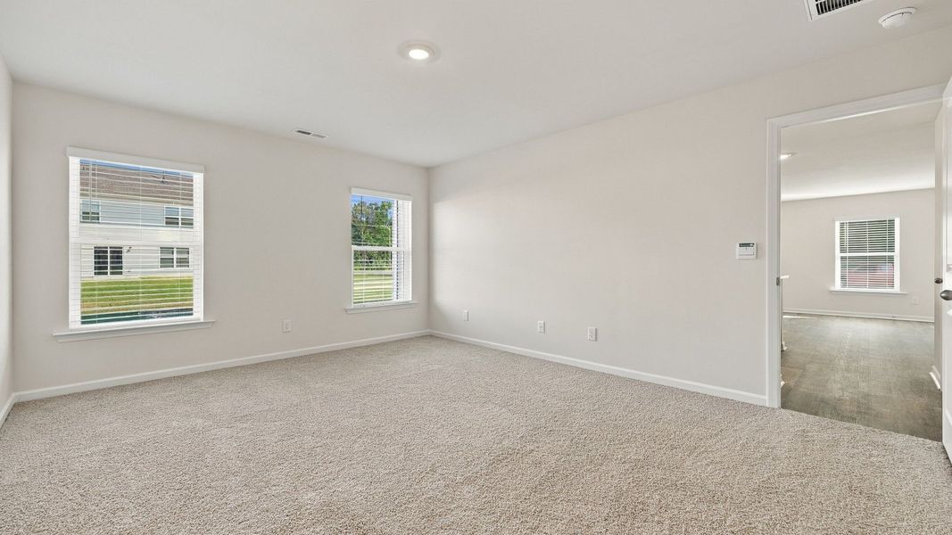 Spacious, unfurnished interior of a new home in Bynum Farms, Farmville (Image 33).