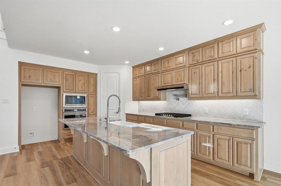 Furnished interior view inside a new home in Aster Park, McKinney (Image 4).