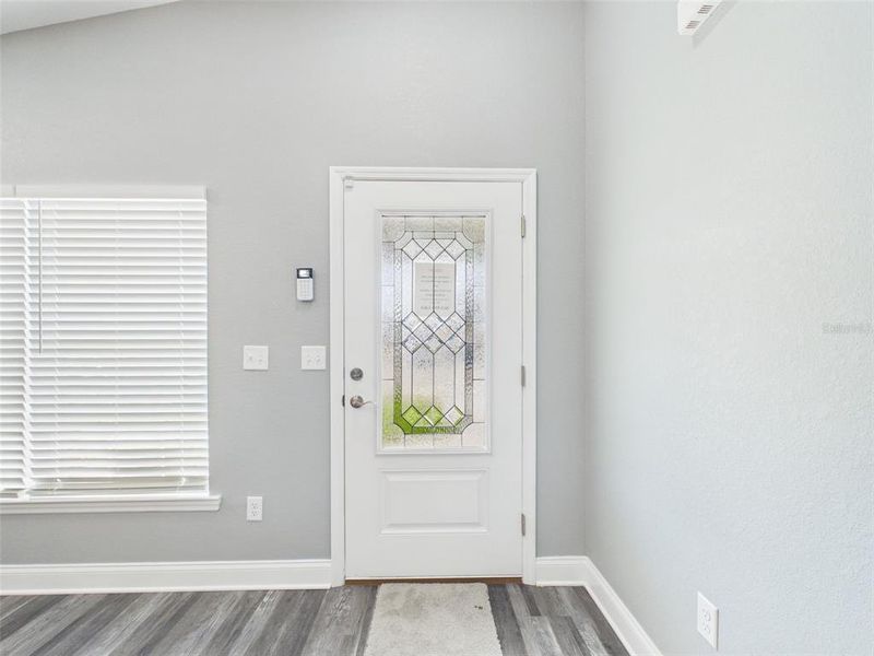 Spacious, unfurnished interior of a new home in , Lakeland (Image 22).