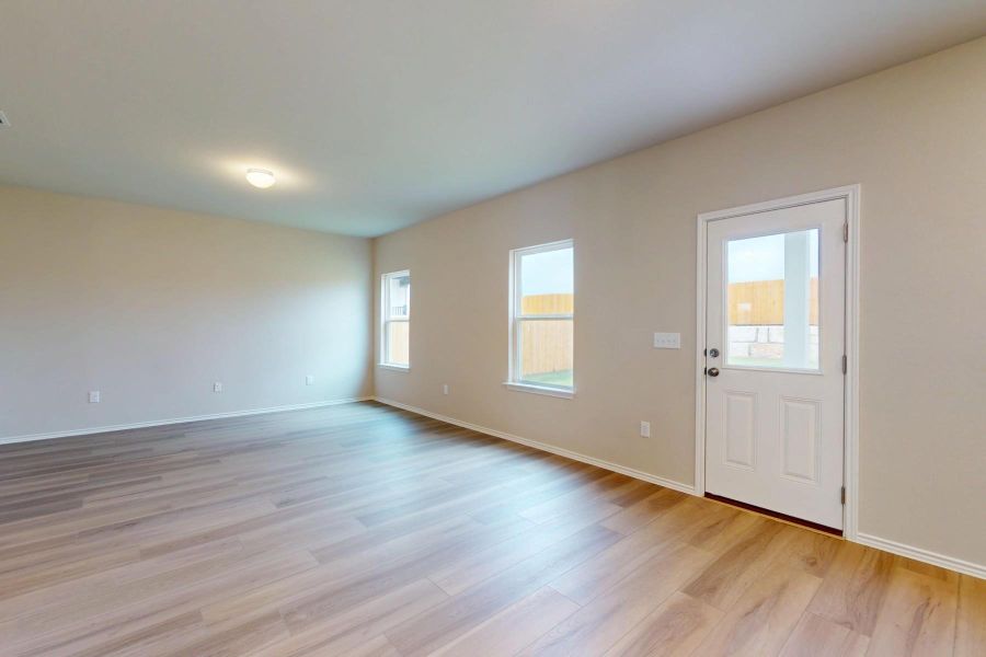 Spacious, unfurnished interior of a new home in Cascades at Onion Creek, Austin (Image 15). Spacious, unfurnished interior of a new home in Cascades at Onion Creek, Austin (Image 15).