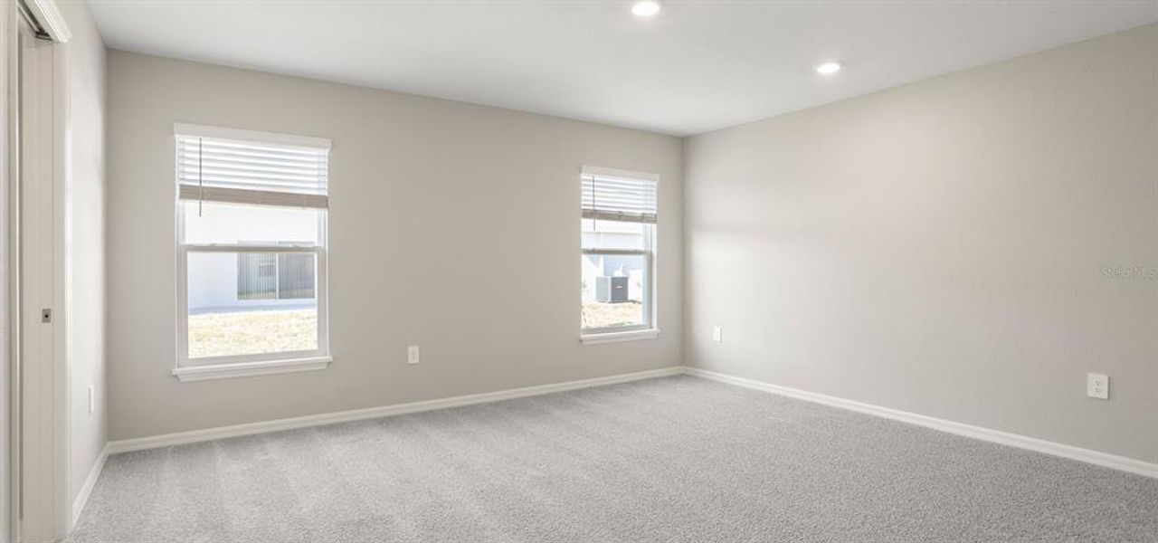 Spacious, unfurnished interior of a new home in VillaMar, Winter Haven (Image 14).