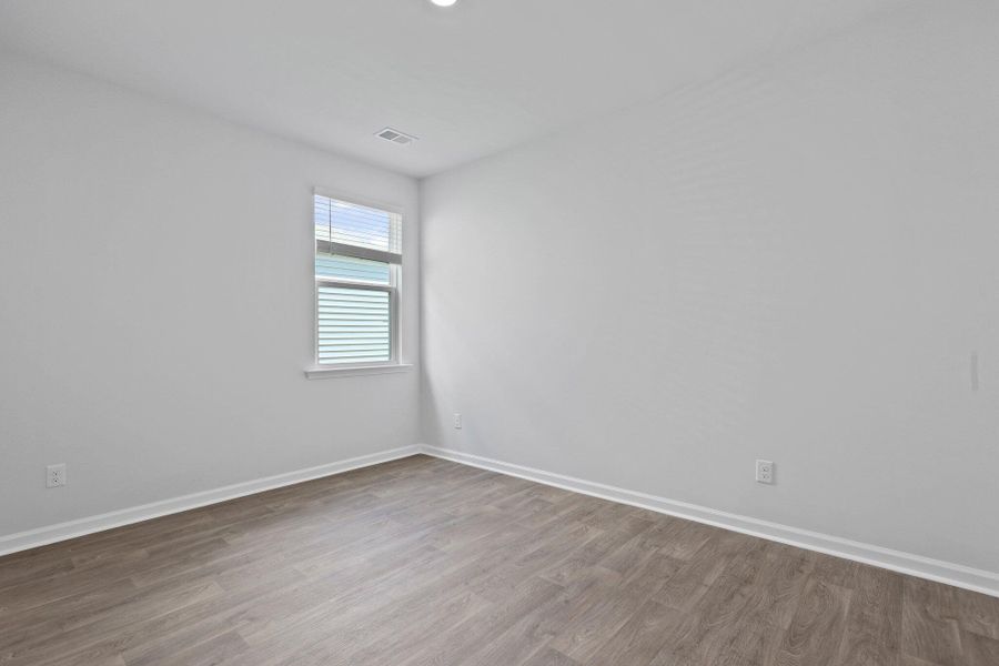 Spacious, unfurnished interior of a new home in Pine Hills at Cane Bay, Summerville (Image 17).