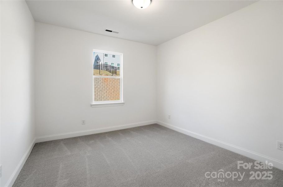 Spacious, unfurnished interior of a new home in Summerlin, Mooresville (Image 19).