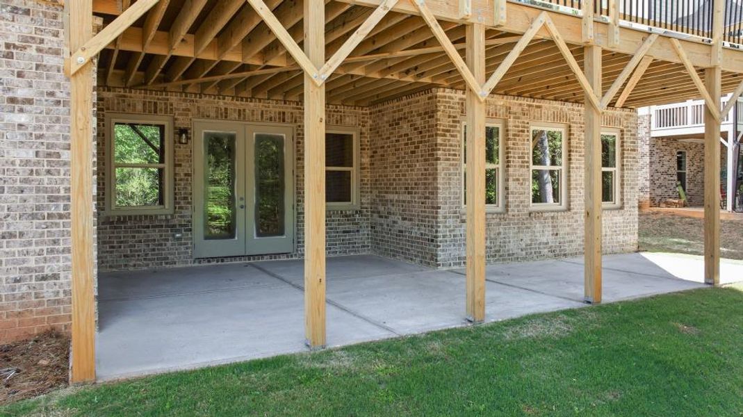 Exterior details and patio area of a home in , Jefferson (Image 42).