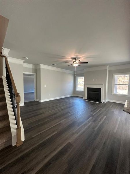 Spacious, unfurnished interior of a new home in Mirror Lake at South Harbour, Villa Rica (Image 29).