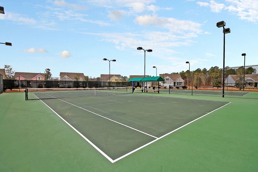 Community amenities in , Summerville (Image 45).