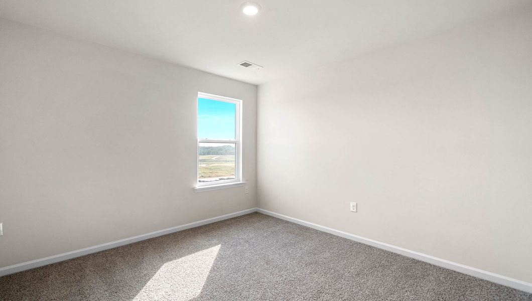 Spacious, unfurnished interior of a new home in Baxter Village, Boiling Springs (Image 25).