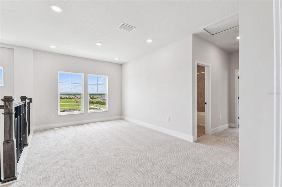 Spacious, unfurnished interior of a new home in Emerald Landing at Waterside at Lakewood Ranch – Cottage Series, Sarasota (Image 23).