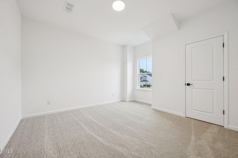 35-web-or-mls-Malcus Ct-S1510-035