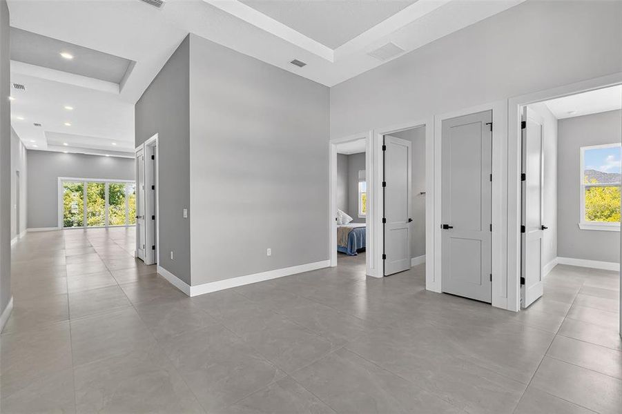 Spacious, unfurnished interior of a new home in , Port Charlotte (Image 52).
