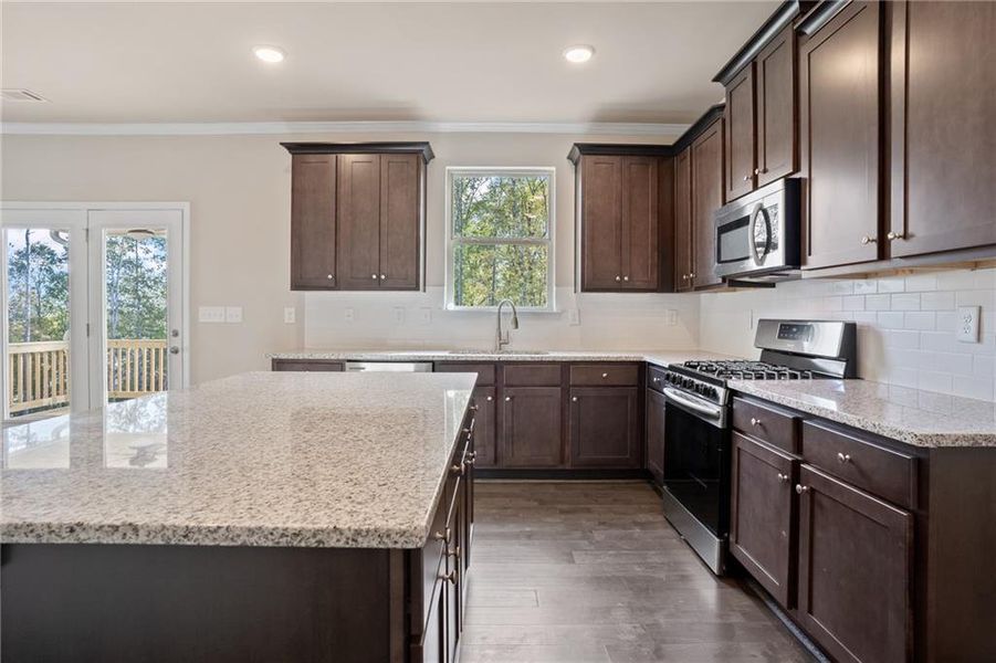 Furnished interior view inside a new home in Paces Estates, Lithia Springs (Image 6). Furnished interior view inside a new home in Paces Estates, Lithia Springs (Image 6).