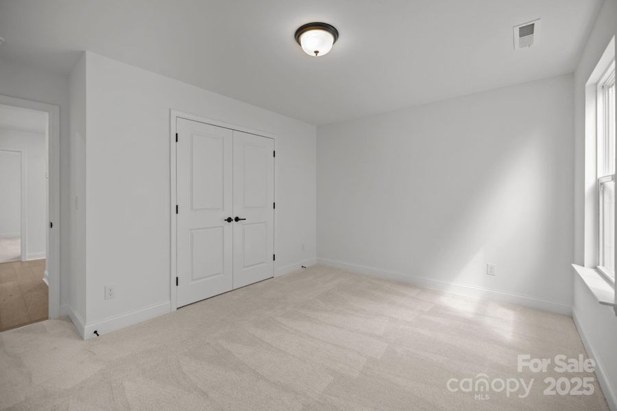 Spacious, unfurnished interior of a new home in Lakeside Glen, York (Image 13). Spacious, unfurnished interior of a new home in Lakeside Glen, York (Image 13).