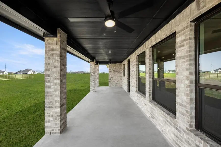 2431 Oak Knoll- Back (3)