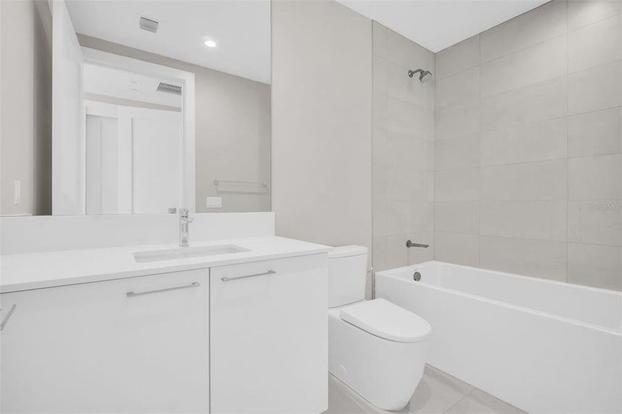 Furnished interior view inside a new home in , St. Petersburg (Image 17).