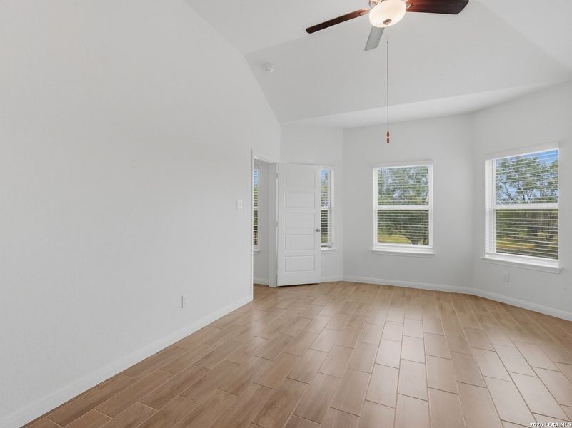 Spacious, unfurnished interior of a new home in Chaparral Ranch, Floresville (Image 28). Spacious, unfurnished interior of a new home in Chaparral Ranch, Floresville (Image 28).