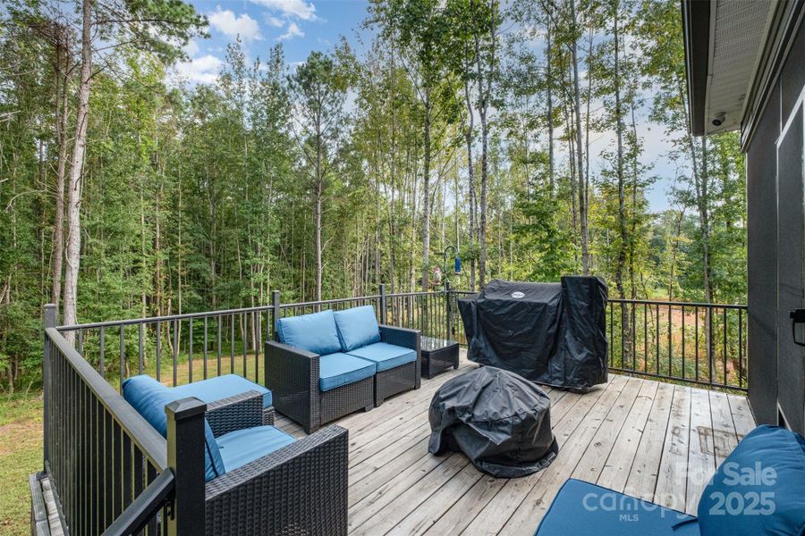 Image 40 of a home in .