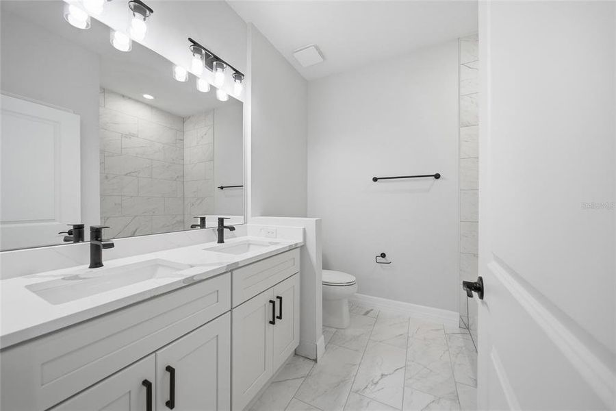 Furnished interior view inside a new home in , Ocala (Image 10).