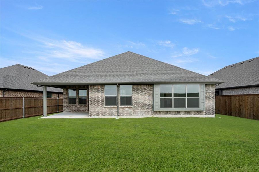 4329 Sun Meadow- Back-2