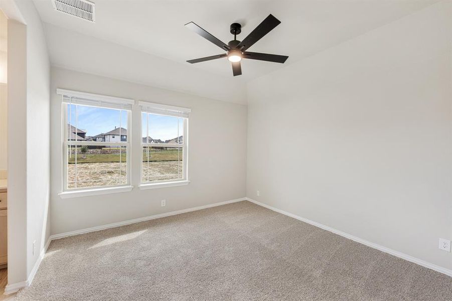 Spacious, unfurnished interior of a new home in Devonshire Classic 60-65, Forney (Image 38).