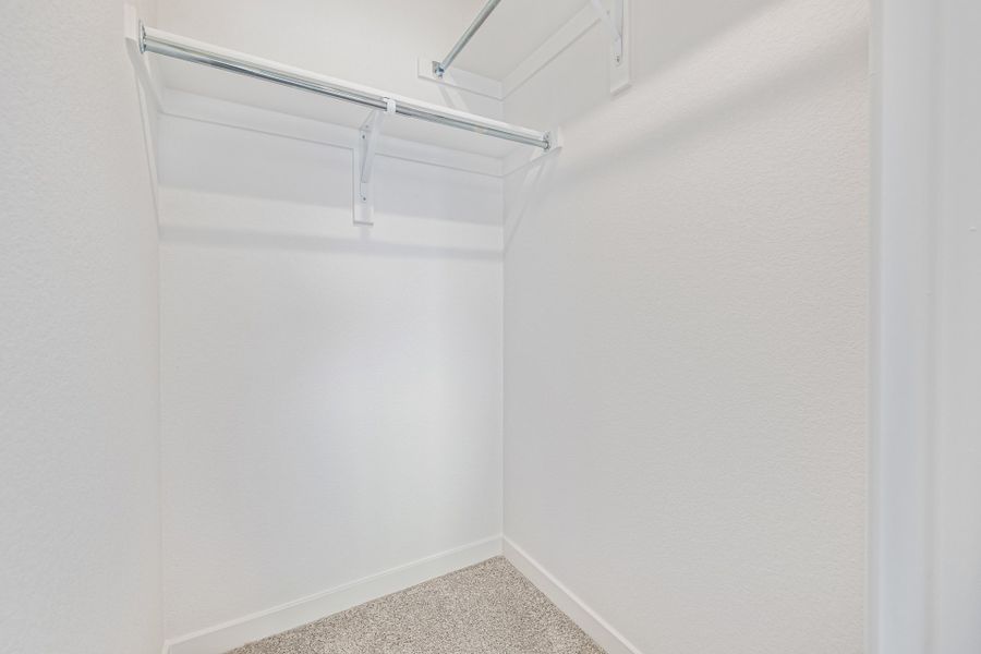 Spacious, unfurnished interior of a new home in The Vistas at West Mesa, Colorado Springs (Image 19).