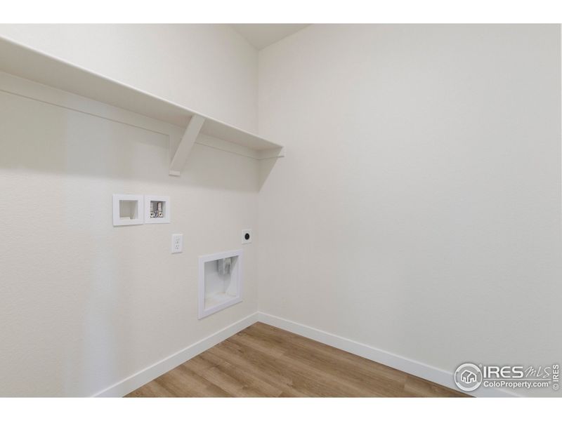 Spacious, unfurnished interior of a new home in Bloom, Fort Collins (Image 22).