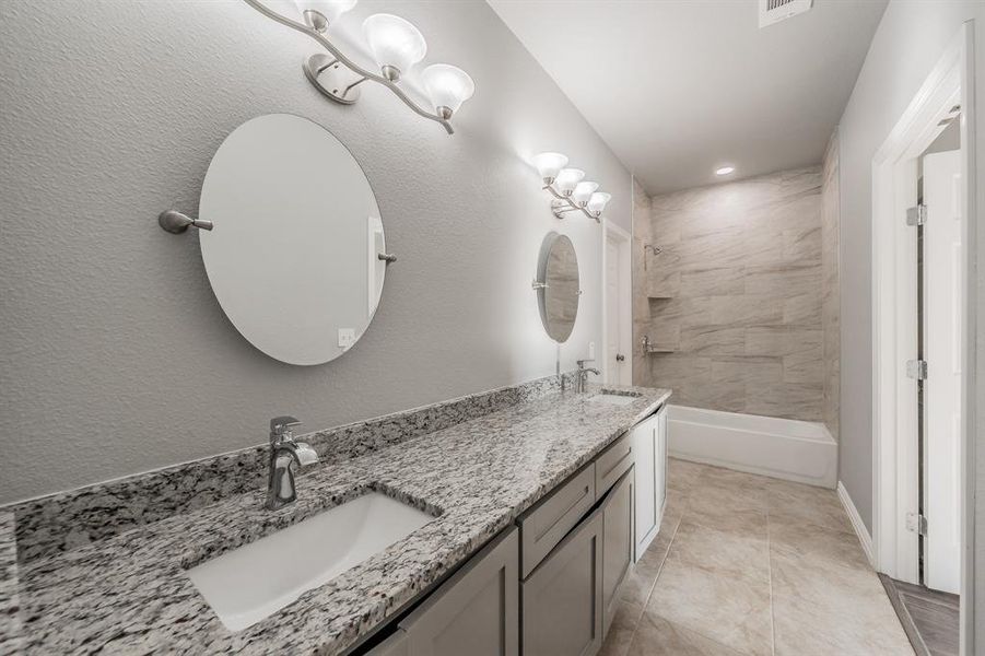 Furnished interior view inside a new home in , Fort Worth (Image 14).