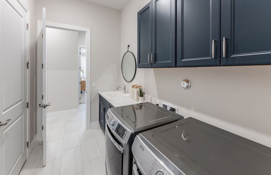 Furnished interior view inside a new home in Avondale at Avenir, Palm Beach Gardens (Image 29).