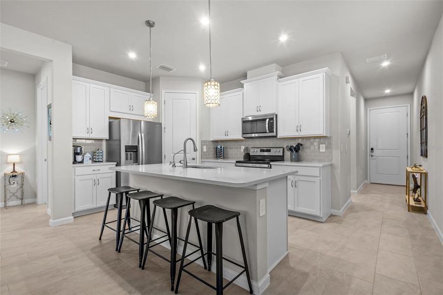 Furnished interior view inside a new home in , Wesley Chapel (Image 17).