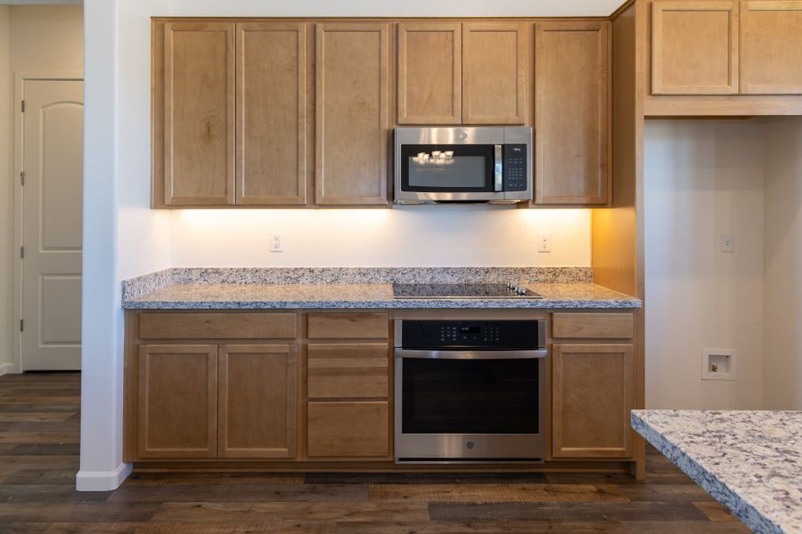 Furnished interior view inside a new home in Heritage Pointe, Chino Valley (Image 11).