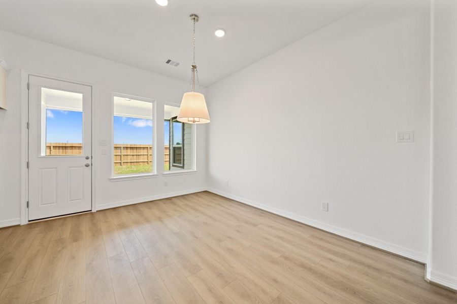 Note: Sample product photo. Actual exterior and interior selections may vary by homesite. Photo may be virtually staged Note: Sample product photo. Actual exterior and interior selections may vary by homesite. Photo may be virtually staged