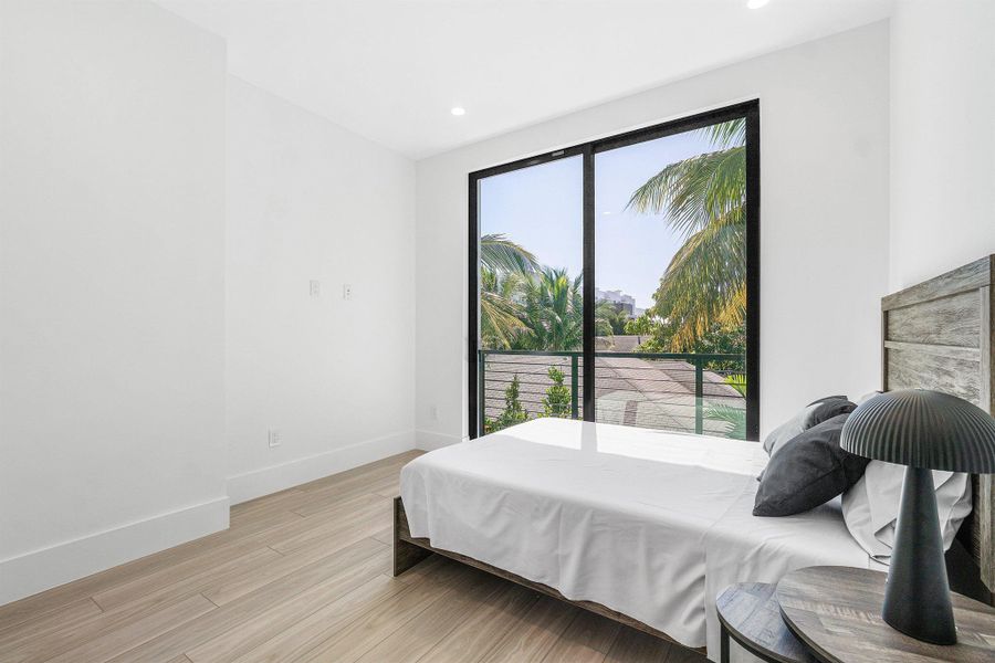 Image 43 of a home in .