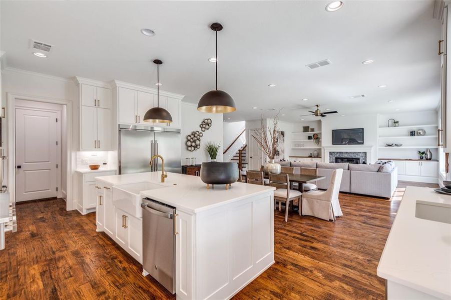 Furnished interior view inside a new home in , Dallas (Image 16).