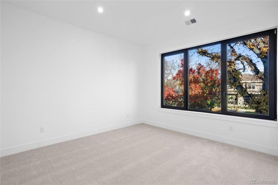 Spacious, unfurnished interior of a new home in , Denver (Image 26).