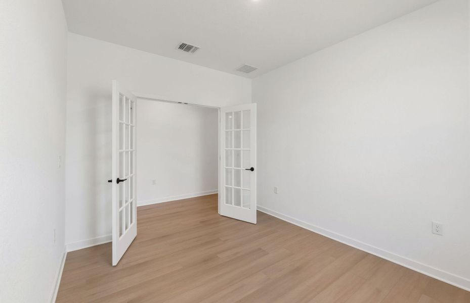 Representative unfurnished interior of a home built from the Mystique by Del Webb in Del Webb Sonoma Verde, Rockwall (Image 22).